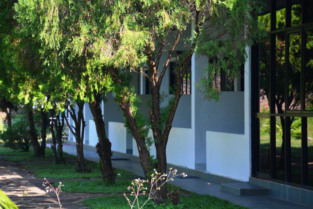 River View Banquet & Resort Wadduwa Kültér fotó
